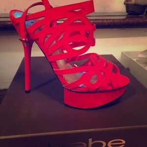 Beautiful and hot strappy Red shoes !